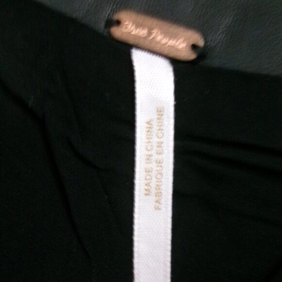 Free People Black Zipper Front Vegan Faux Leather Mini Skirt Pockets 12 / 10 EUC - Picture 5 of 7